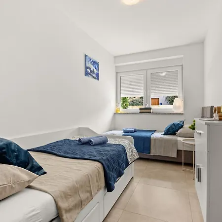 דירה Valora Stylish Near Sandy Beaches By Qubo